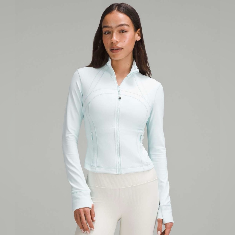 Lululemon Define Cropped Nulu Jacket